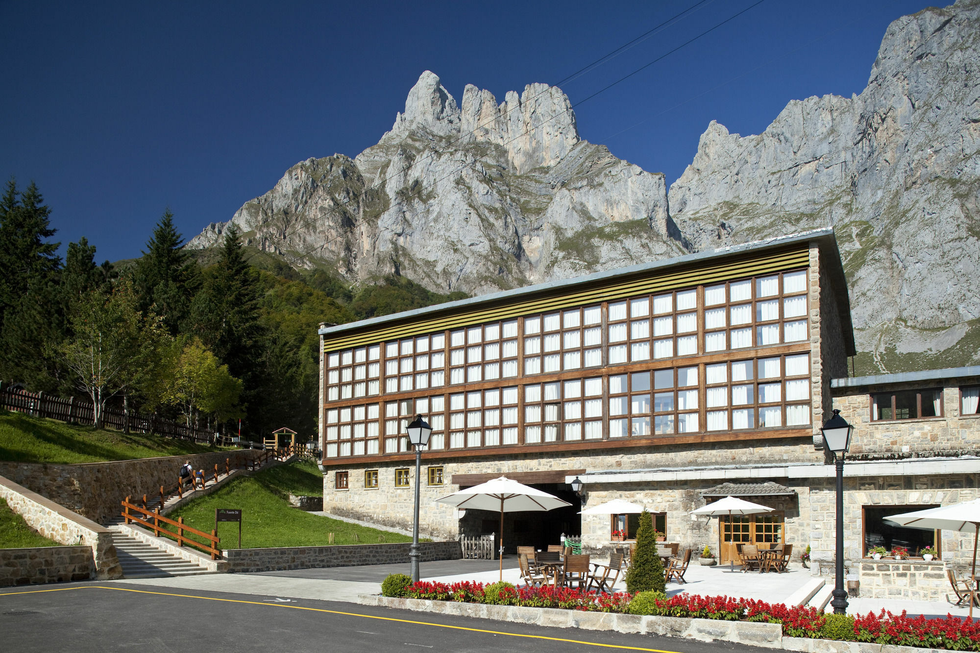 Parador De Fuente De Exterior photo